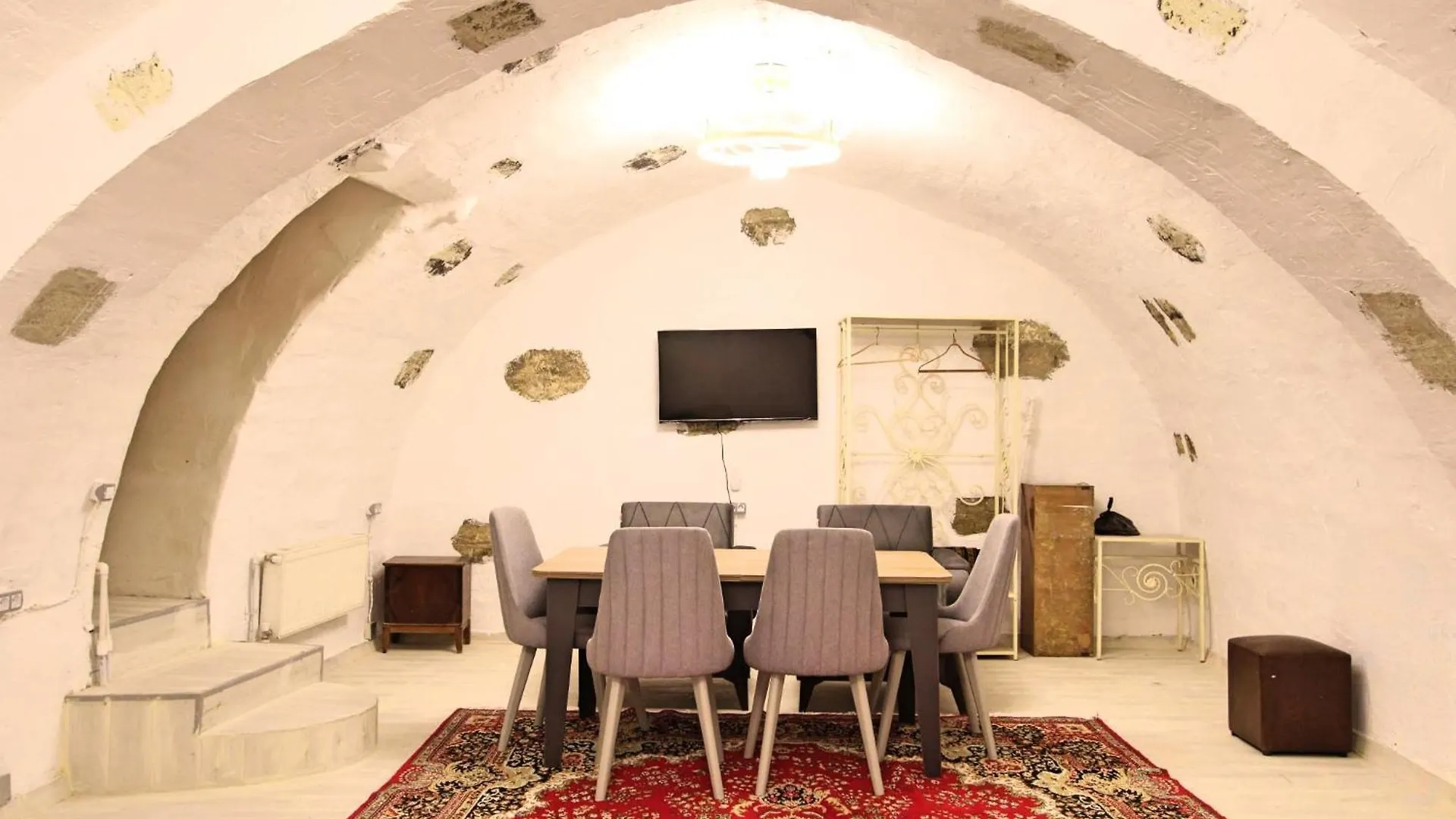 Antique Palace Baku Hotel