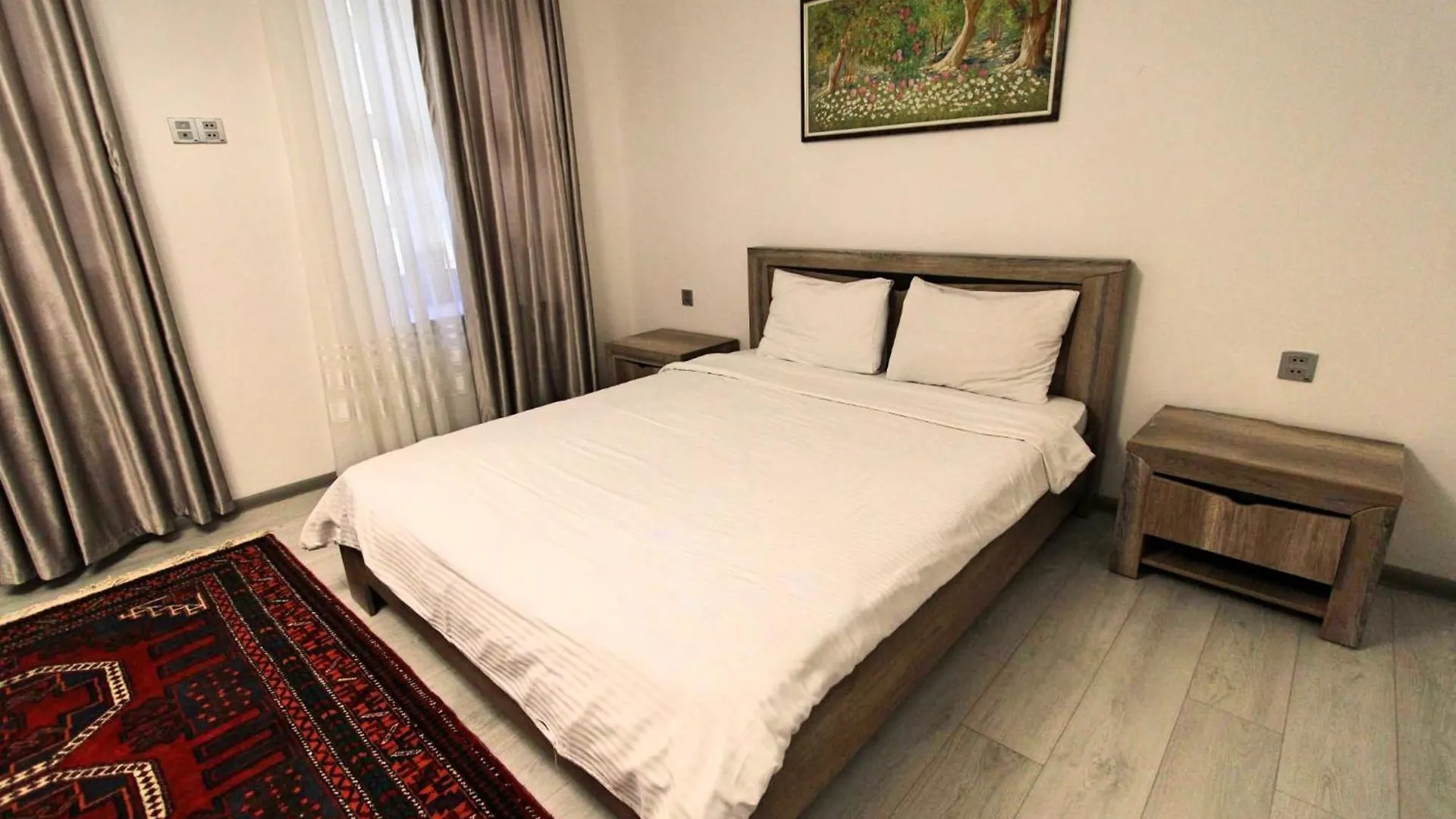 Antique Palace Baku Hotel 4*,